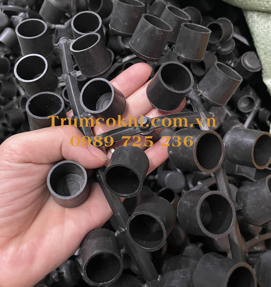 Chụp nhựa sắt hộp phi 22mm