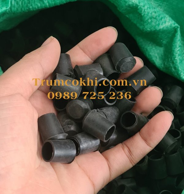 Nắp chụp nhựa bịt đầu sắt hộp phi 10mm