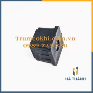 Bịt đầu sắt hộp 25x25 mm có tăng chỉnh