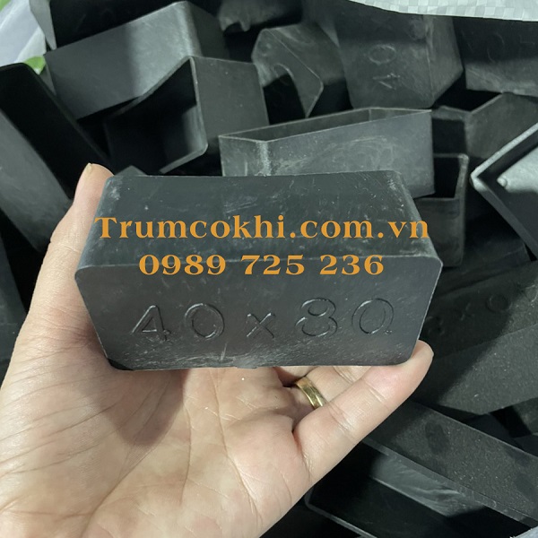Chụp nhựa sắt hộp 40x80mm