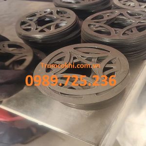 Hoa sắt mỹ thuật cắt CNC đồng tiền