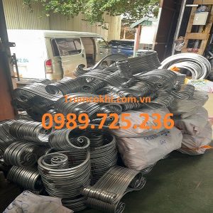Hoa sắt nghệ thuật nhiều kích cỡ hộp 14x14