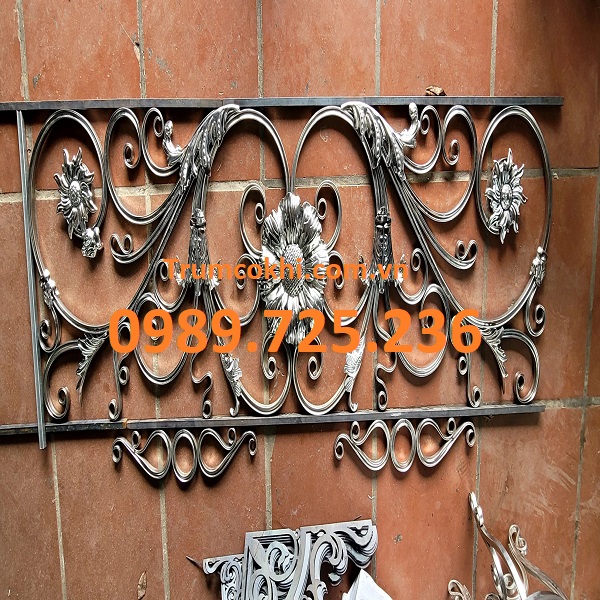 Lan can hoa sắt