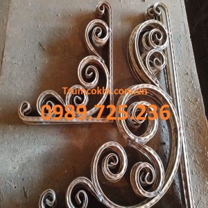 Xưởng sản xuất EKE sắt rèn uốn nghệ thuật theo yêu cầu