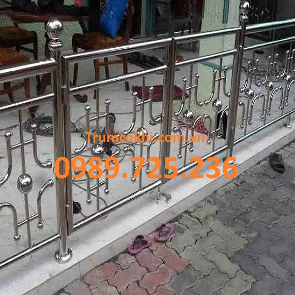 Xưởng sản xuất hoa sắt mỹ thuật giá rẻ